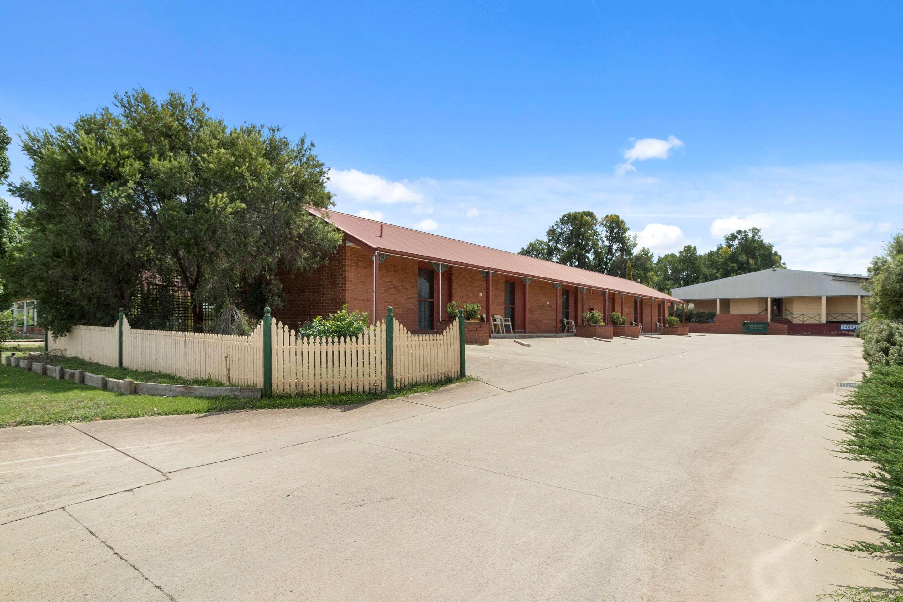 Comfort Inn Sovereign Gundagai Exterior foto